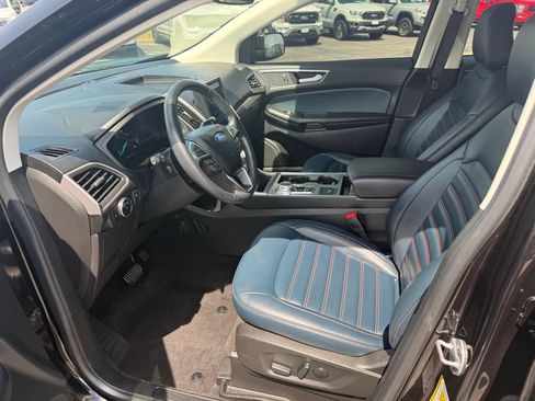 Certified 2023 Ford Edge SEL w/ Sport Appearance Package AWD/4WD image 16
