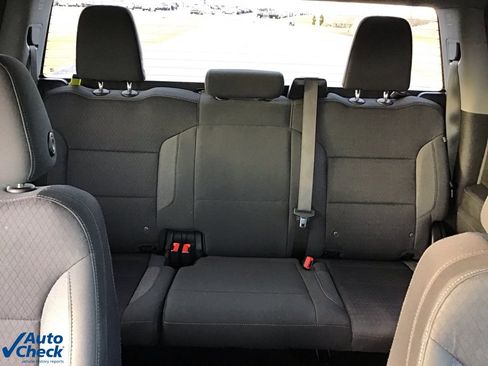 Used 2023 Chevrolet Silverado 1500 LT image 17