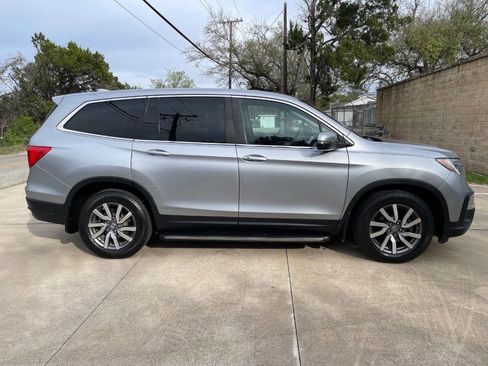 Used 2020 Honda Pilot EX image 11