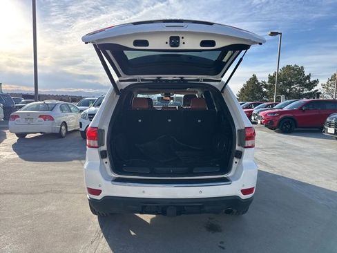 Used 2013 Jeep Grand Cherokee Overland image 29