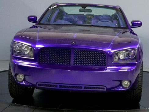 Used 2006 Dodge Charger RWD image 2
