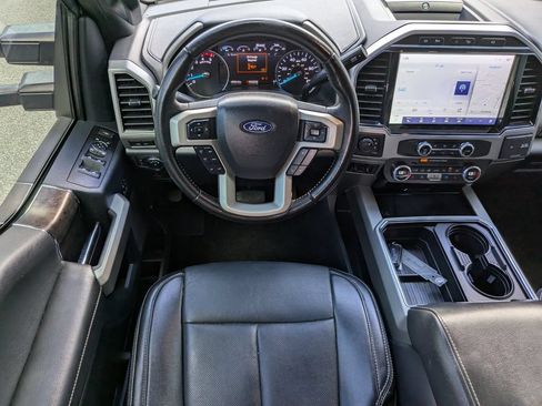 Used 2022 Ford F350 Lariat w/ Lariat Ultimate Package AWD/4WD image 15