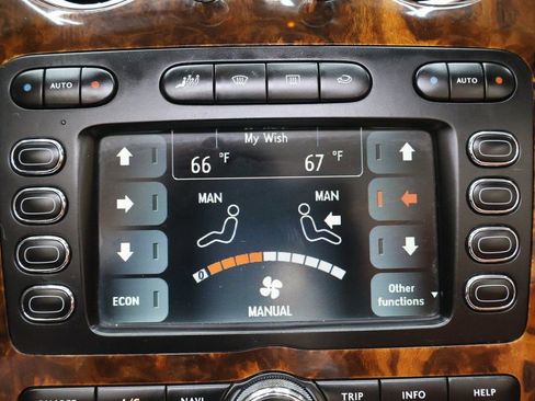 Used 2010 Bentley Continental GT Speed w/ Convenience Specification Pkg image 33