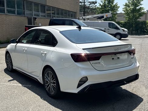 Used 2022 Kia Forte GT-Line w/ GT-Line Premium Package FWD image 6
