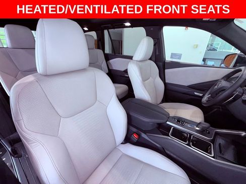 Used 2025 Lexus TX 350 AWD w/ Technology Package image 15