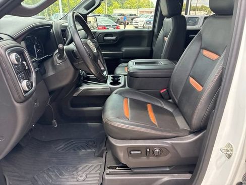Used 2021 GMC Sierra 1500 AT4 w/ AT4 Premium Package AWD/4WD image 18