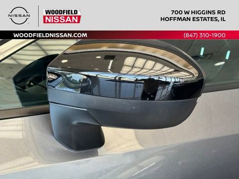 Certified 2025 Nissan Murano SV AWD/4WD image 10