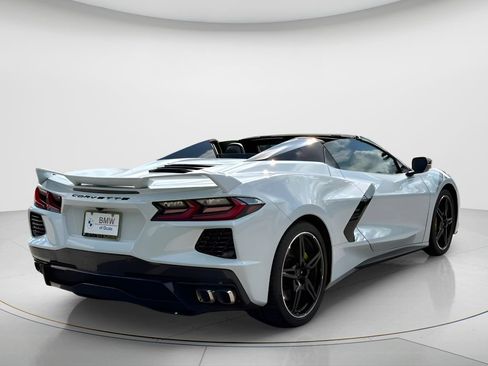 Used 2021 Chevrolet Corvette Stingray Preferred Conv w/ Z51 Performance Package RWD image 5