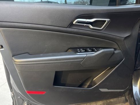 Used 2023 Kia Sportage EX w/ EX Premium Package image 21