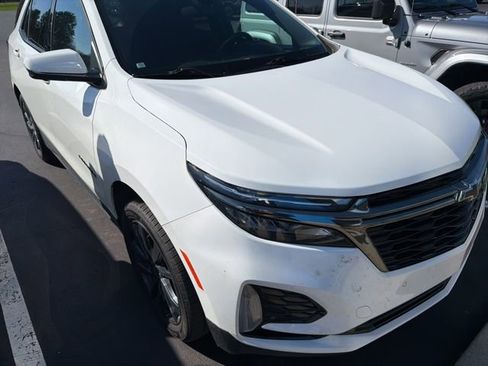 Used 2023 Chevrolet Equinox RS image 4