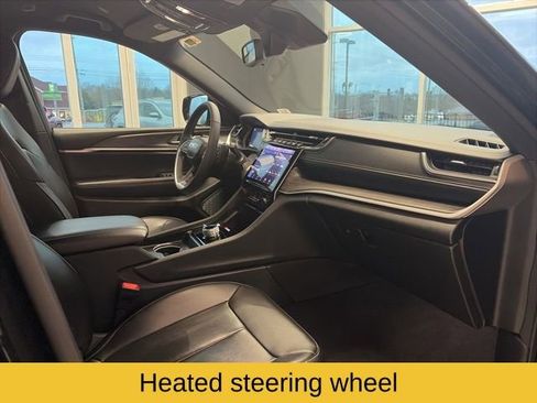 Used 2024 Jeep Grand Cherokee Limited w/ Black Appearance Package image 27