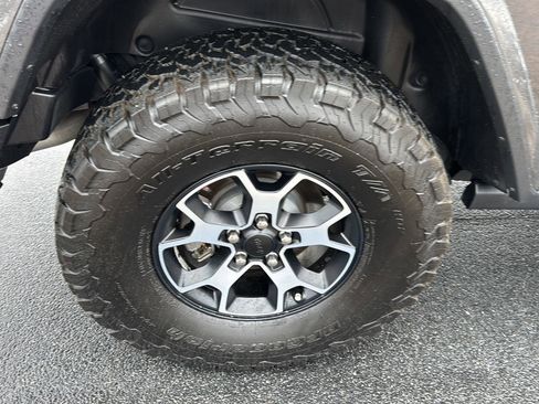 Used 2021 Jeep Wrangler Unlimited Rubicon image 33