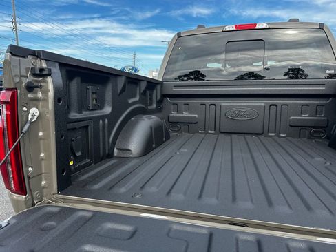 New 2025 Ford F150 Lariat w/ Equipment Group 501A Mid image 41