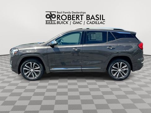 Used 2019 GMC Terrain Denali w/ Advanced Safety Package AWD/4WD image 5