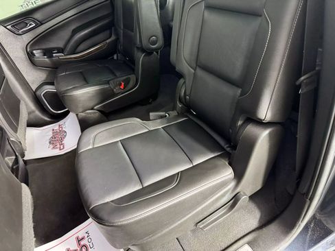 Used 2019 Chevrolet Suburban LT AWD/4WD image 40