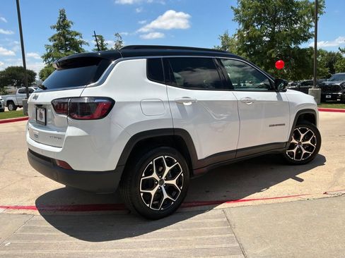 Used 2025 Jeep Compass Limited AWD/4WD image 6