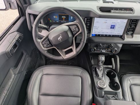 New 2025 Ford Bronco Big Bend w/ Black Diamond Package image 17