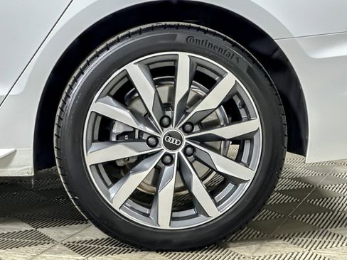 Used 2022 Audi A4 2.0T Premium w/ Convenience Package image 23