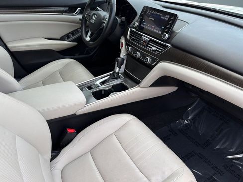 Used 2022 Honda Accord EX-L image 33
