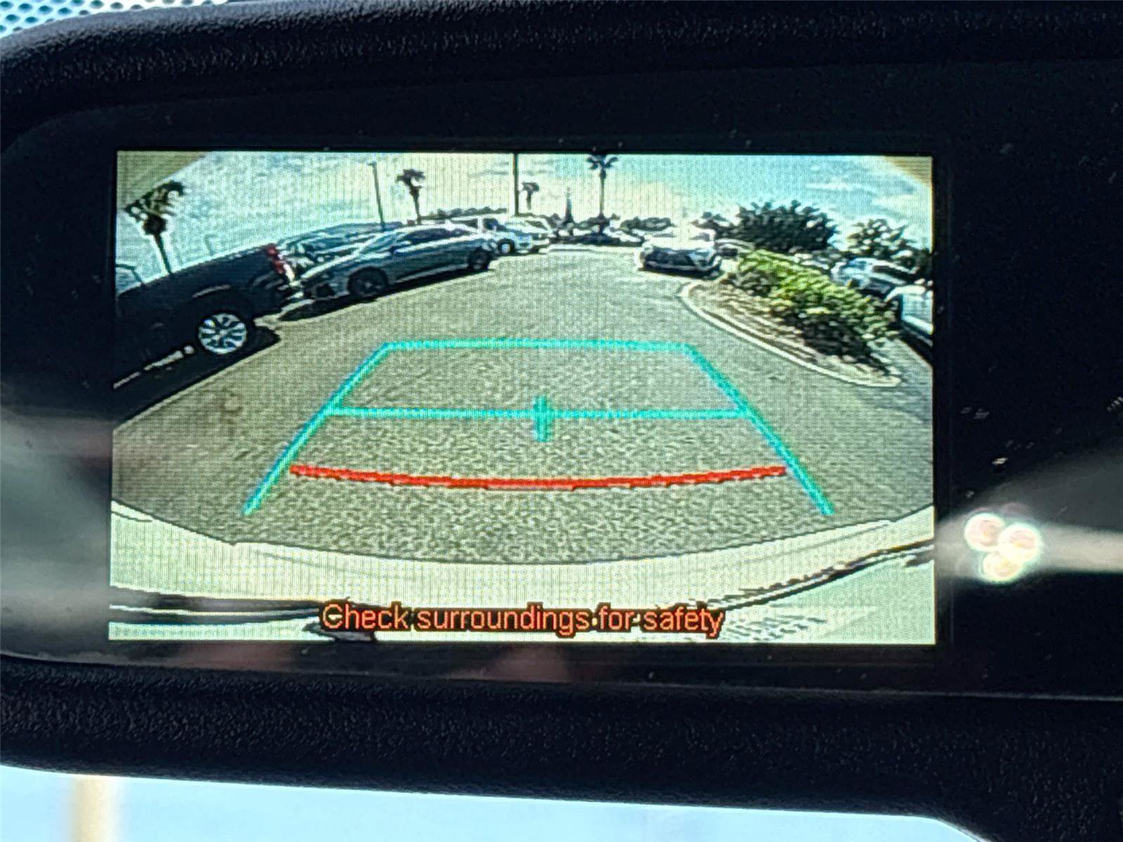 Used 2018 Toyota C-HR XLE FWD image 13