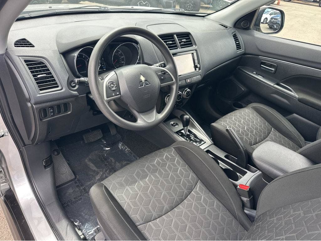 Used 2022 Mitsubishi Outlander Sport ES AWD/4WD image 16