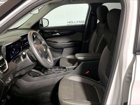 Used 2025 Chevrolet TrailBlazer LT FWD image 20