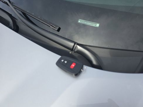 Used 2025 Toyota RAV4 XLE image 11