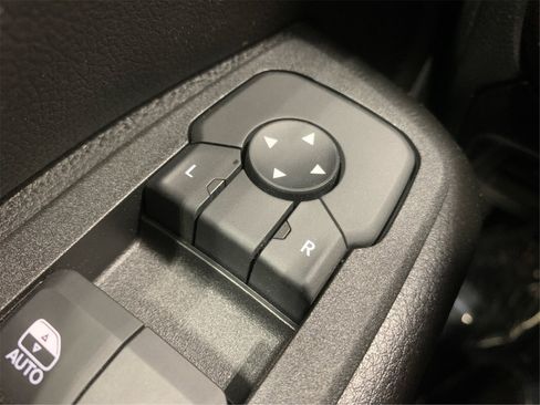 Used 2025 RAM 1500 Tradesman w/ Night Edition image 29