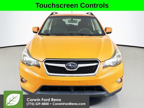 Used 2014 Subaru Crosstrek 2.0i Premium AWD/4WD image 2