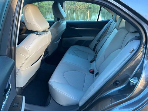 Used 2022 Toyota Camry XSE w/ Navigation Package image 13