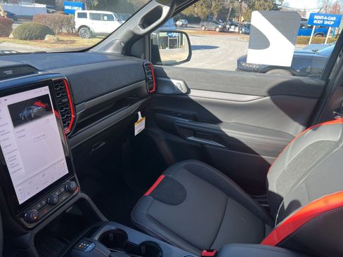 New 2025 Ford Ranger Raptor image 34