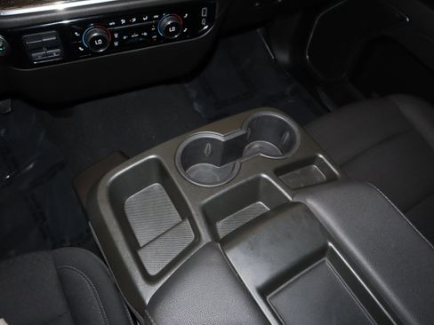 Used 2024 Chevrolet Silverado 2500 LT AWD/4WD image 31
