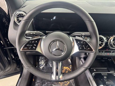 Certified 2026 Mercedes-Benz GLA 250 4MATIC image 11