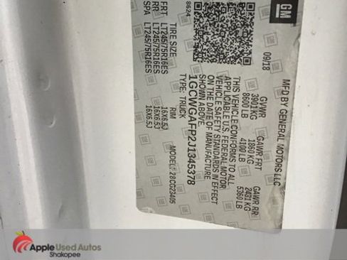 Used 2018 Chevrolet Express 2500 w/ Driver Convenience Package image 19