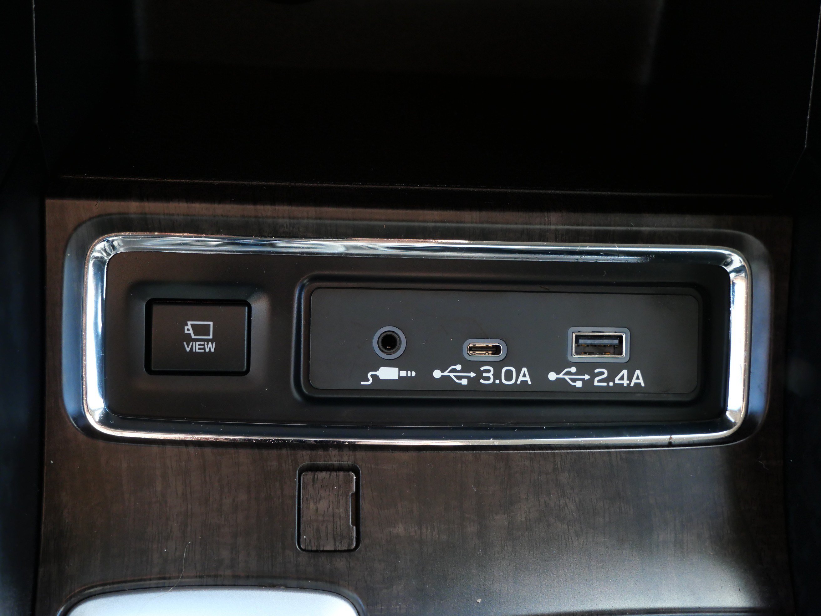 Used 2026 Subaru Ascent Touring AWD/4WD image 32