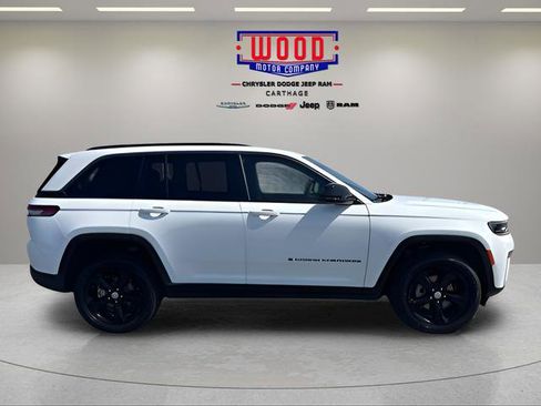 New 2026 Jeep Grand Cherokee Limited image 2