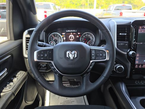 Used 2025 RAM 1500 Big Horn AWD/4WD image 20
