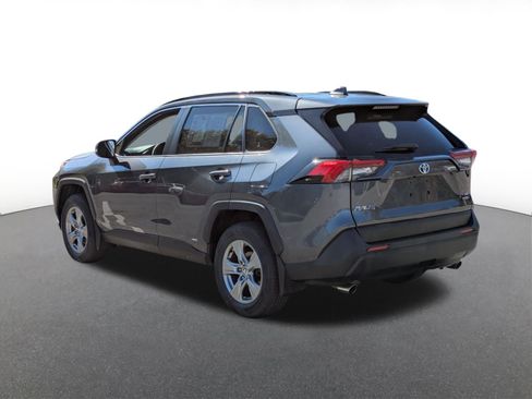 Certified 2023 Toyota RAV4 LE image 4