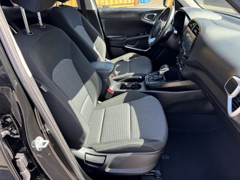 Used 2020 Kia Soul GT-Line w/ GT 2.0L Power Sunroof Package image 13