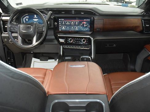 Used 2024 GMC Sierra 2500 Denali Ultimate image 33