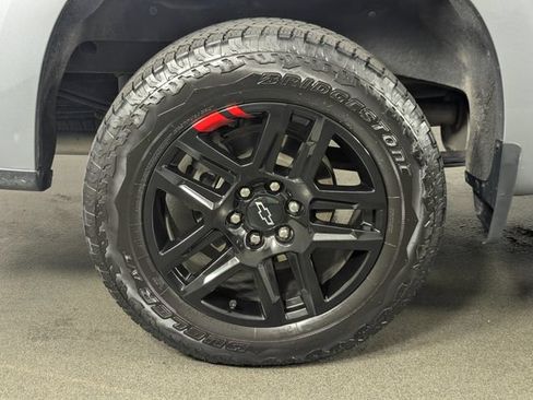 Used 2024 Chevrolet Silverado 1500 RST w/ Redline Edition AWD/4WD image 14