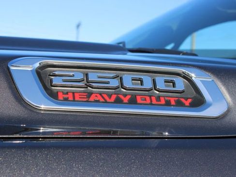 Used 2024 RAM 2500 Big Horn w/ Sport Appearance Package image 21