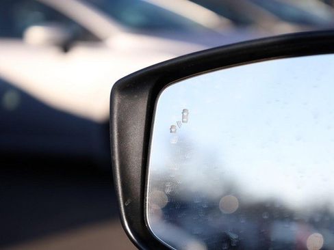 New 2025 Nissan Versa SV w/ Trunk Package image 18