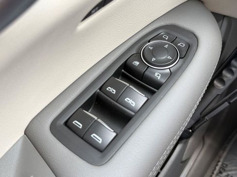 New 2026 Cadillac XT5 Premium Luxury w/ Driver Assist Package FWD image 18