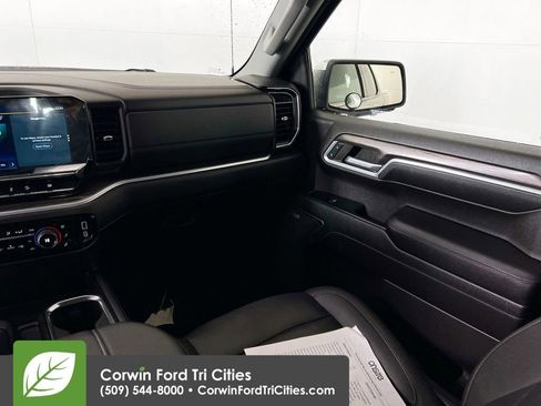 Used 2022 Chevrolet Silverado 1500 LTZ w/ Technology Package image 27