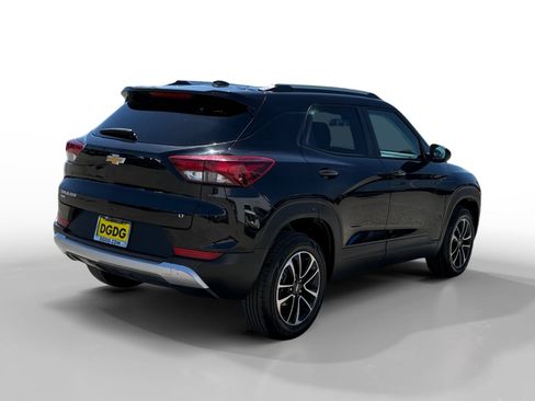Used 2025 Chevrolet TrailBlazer LT AWD/4WD image 5