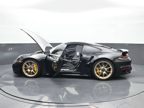 Certified 2024 Porsche 911 Turbo AWD/4WD image 27