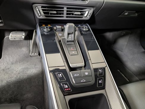 Certified 2022 Porsche 911 Carrera 4S image 20