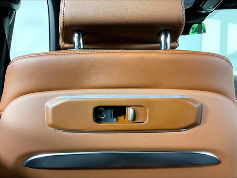 New 2027 BMW X7 M60i AWD/4WD image 10