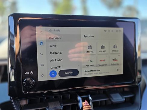 Used 2024 Toyota Corolla SE image 24